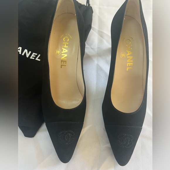 Chanel Heels Size 39 - Picture 4 of 6